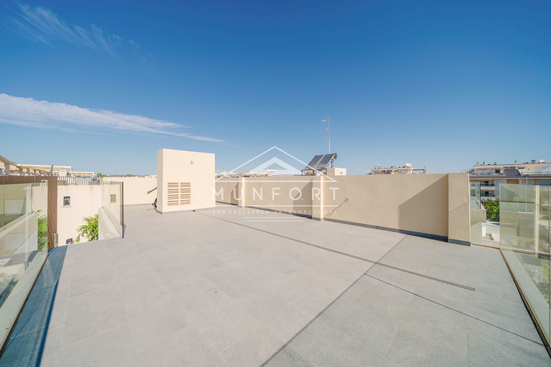 Resale - Villas -
Pilar de la Horadada - Mil Palmeras