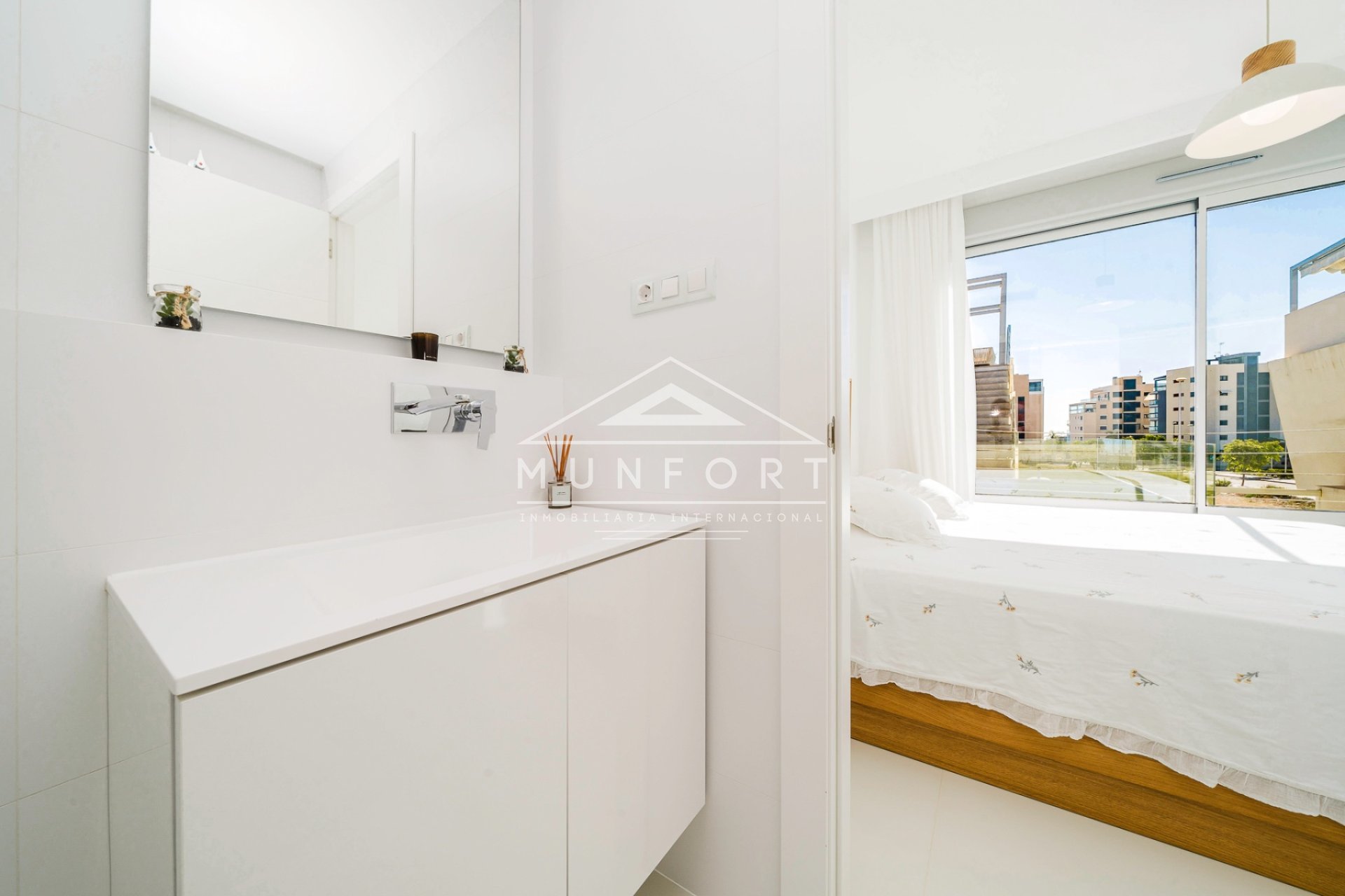 Resale - Villas -
Pilar de la Horadada - Mil Palmeras