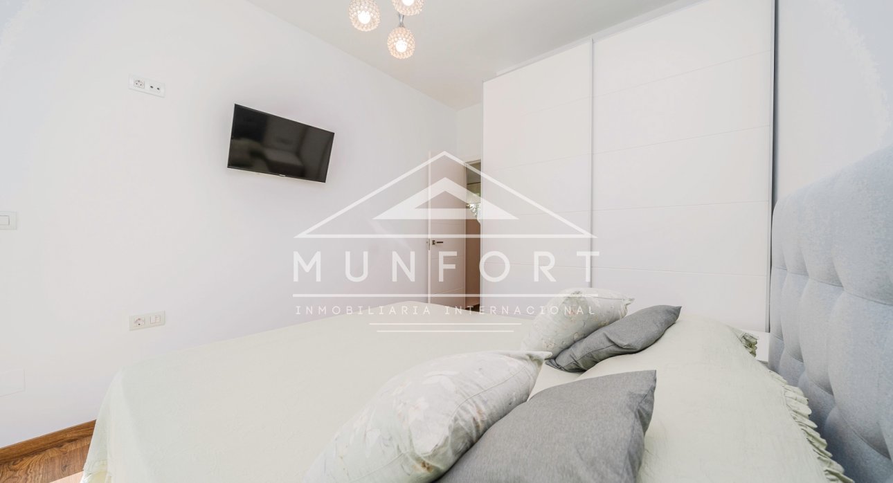 Resale - Villas -
Pilar de la Horadada - Mil Palmeras