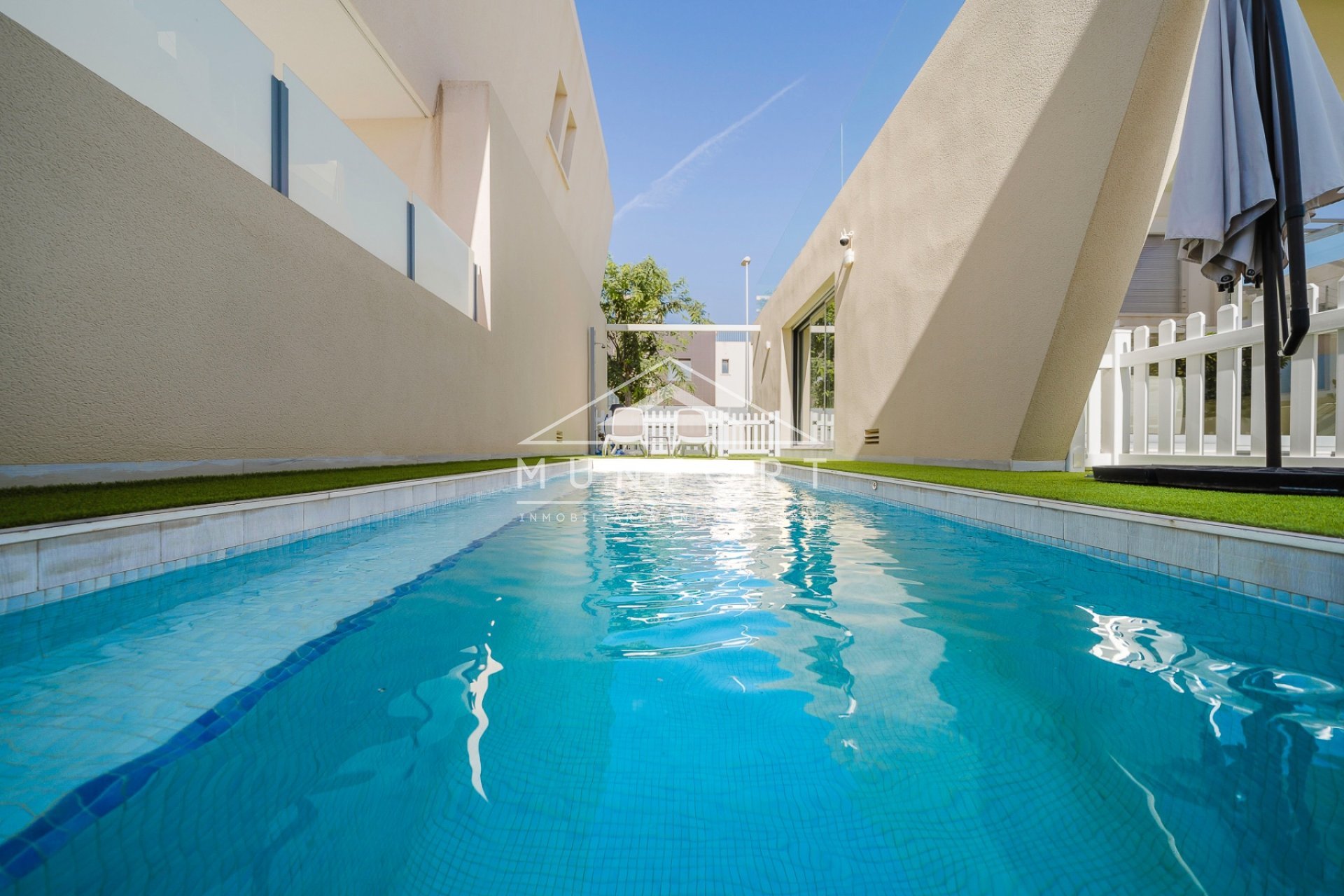 Resale - Villas -
Pilar de la Horadada - Mil Palmeras