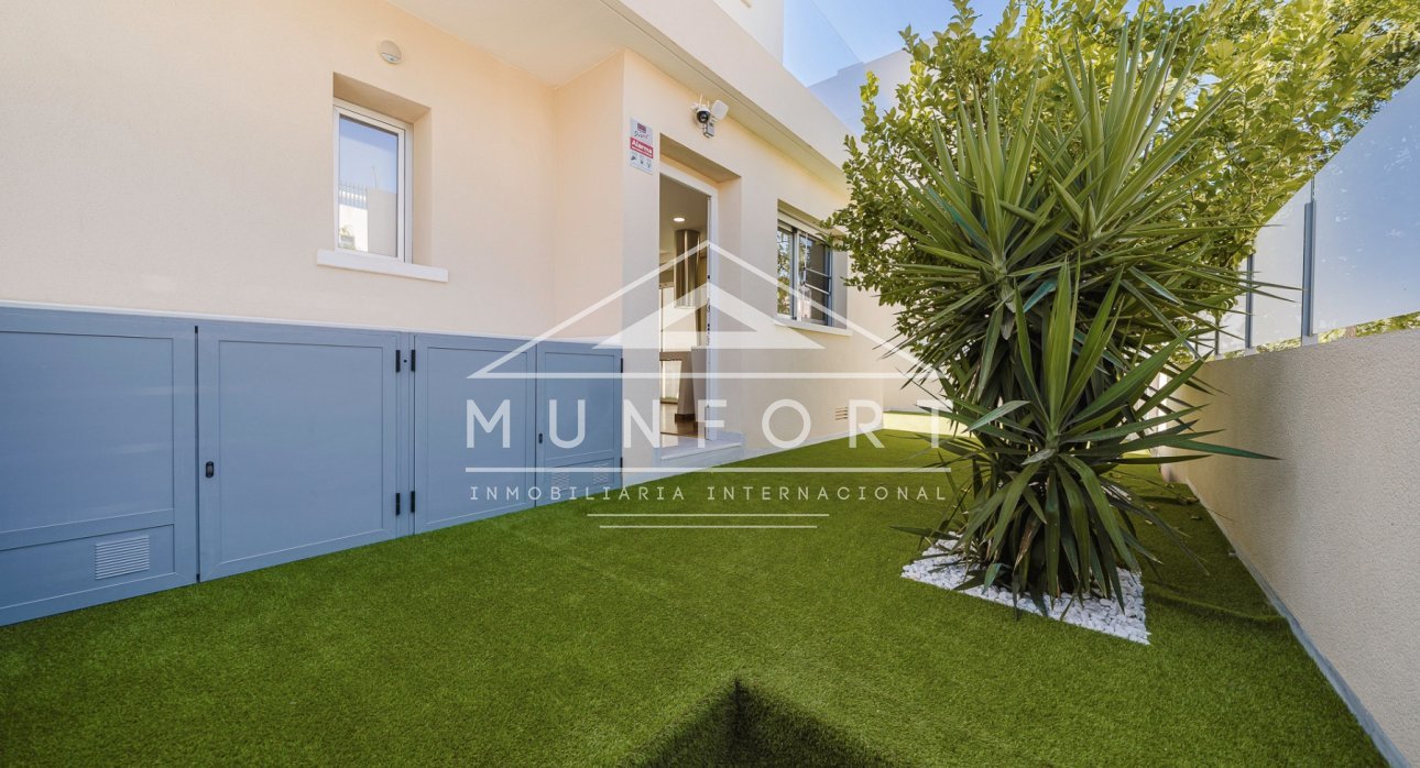 Resale - Villas -
Pilar de la Horadada - Mil Palmeras