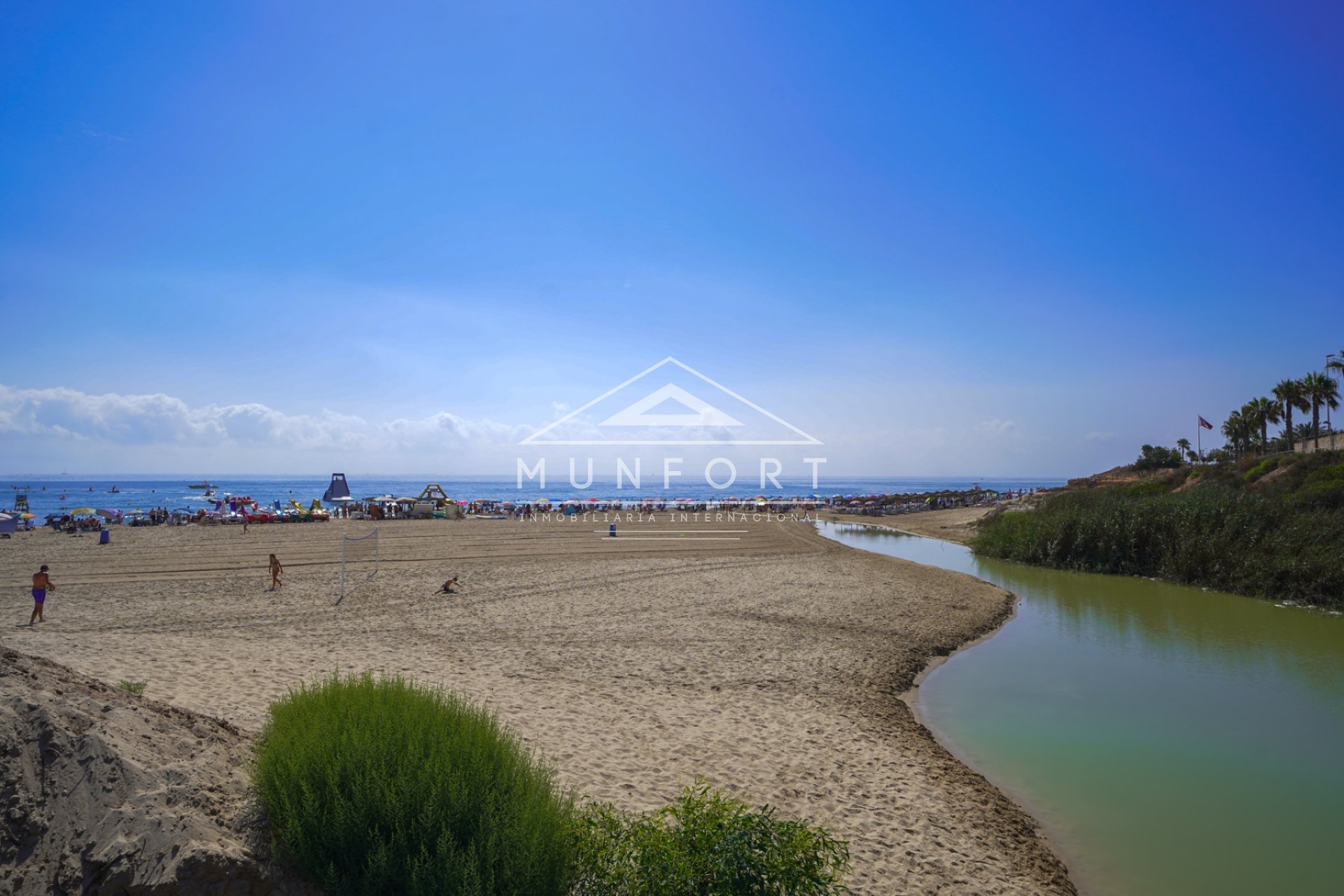 Resale - Villas -
Pilar de la Horadada - Mil Palmeras