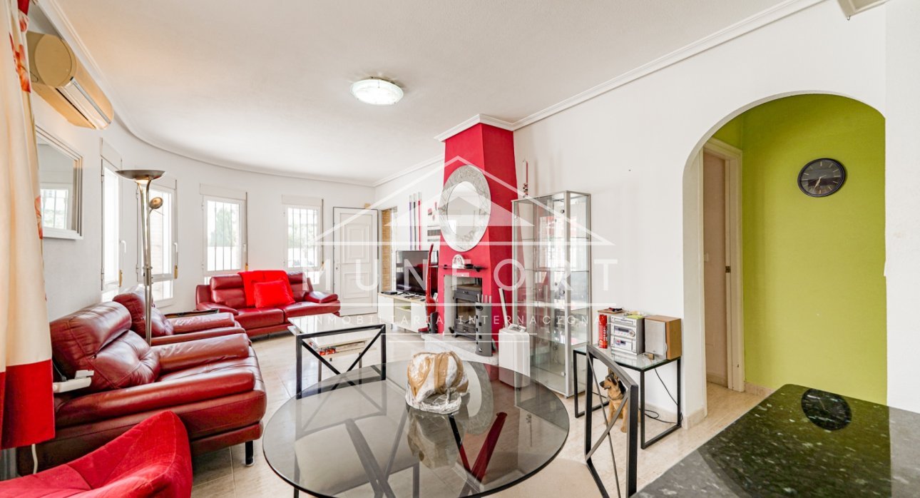 Resale - Villas -
Pilar de la Horadada - Pinar de Campoverde