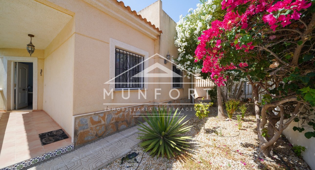Resale - Villas -
Pilar de la Horadada - Pinar de Campoverde