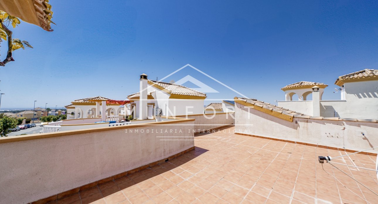 Resale - Villas -
Pilar de la Horadada - Pinar de Campoverde