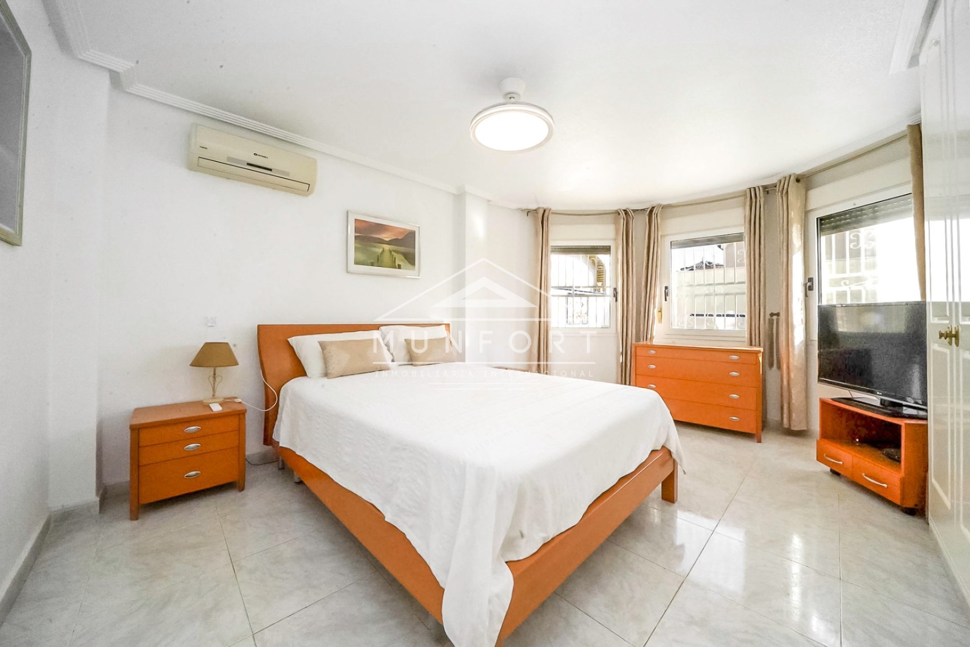 Resale - Villas -
Pilar de la Horadada - Pinar de Campoverde