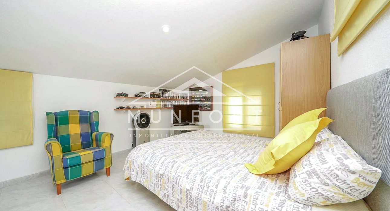 Resale - Villas -
Pilar de la Horadada - Pinar de Campoverde