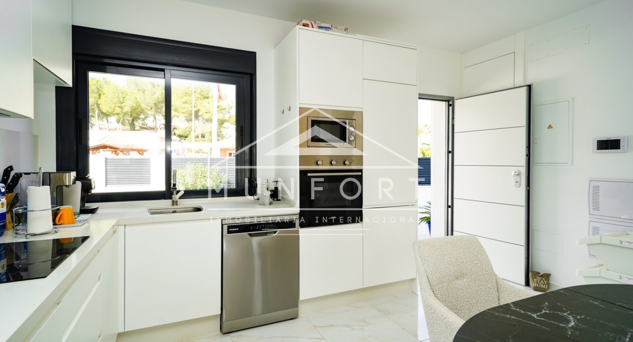 Resale - Villas -
Pilar de la Horadada - Pinar de Campoverde