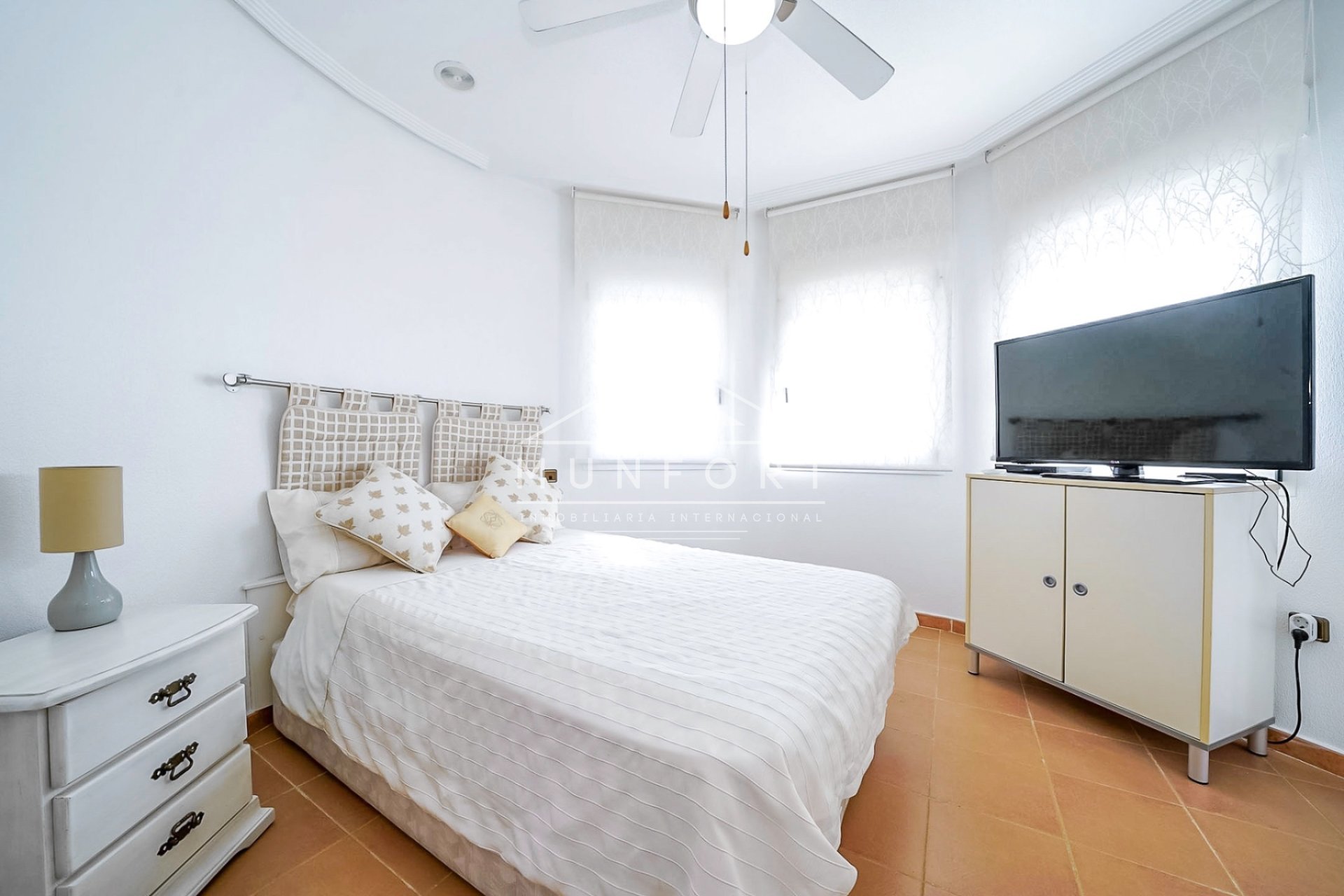 Resale - Villas -
Pilar de la Horadada - Pinar de Campoverde