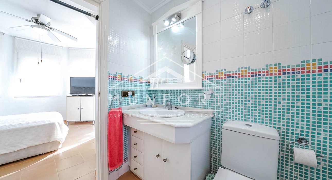 Resale - Villas -
Pilar de la Horadada - Pinar de Campoverde