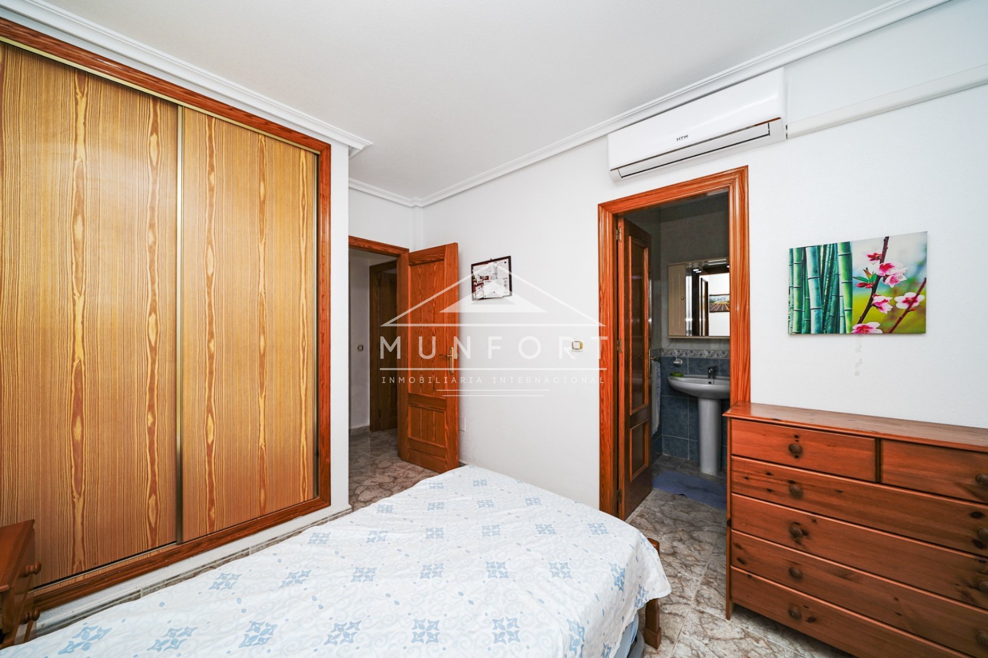 Resale - Villas -
Pilar de la Horadada - Pinar de Campoverde