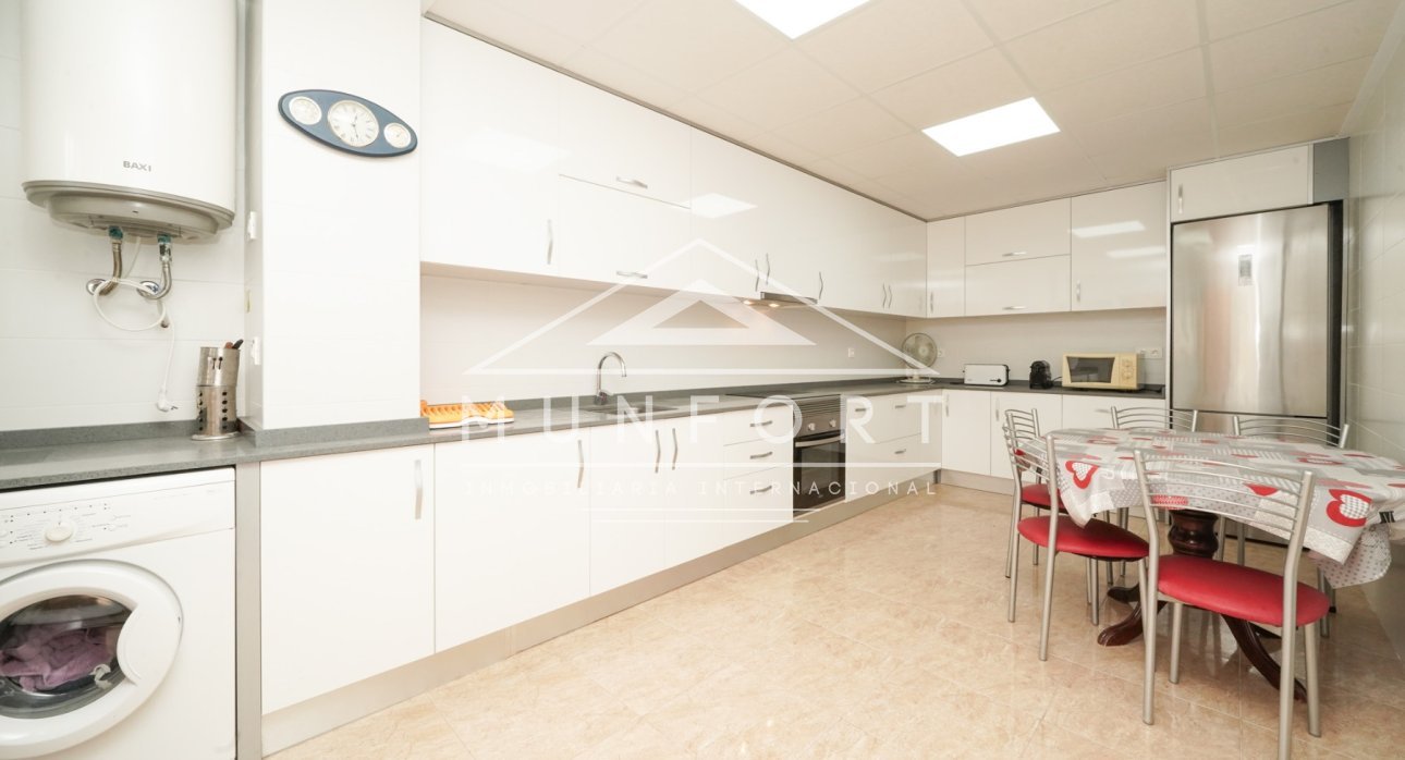 Resale - Villas -
Pilar de la Horadada - Torre de la Horadada