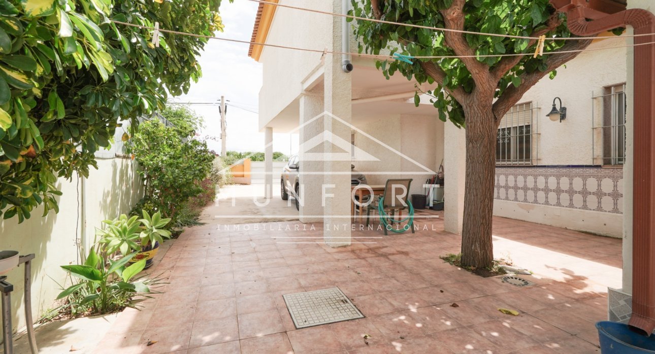 Resale - Villas -
Pilar de la Horadada - Torre de la Horadada