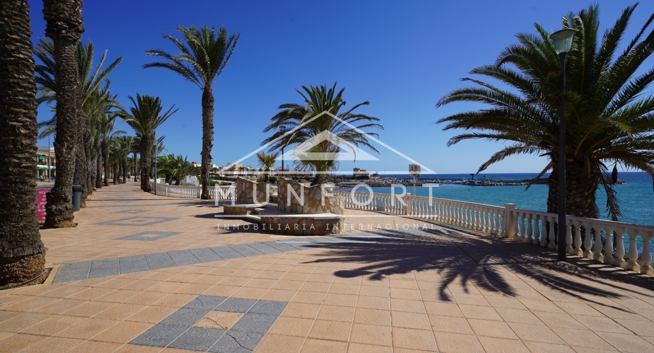 Resale - Villas -
Pilar de la Horadada - Torre de la Horadada