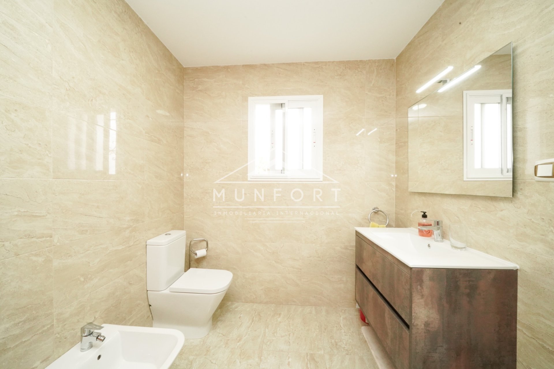 Resale - Villas -
Pilar de la Horadada - Torre de la Horadada