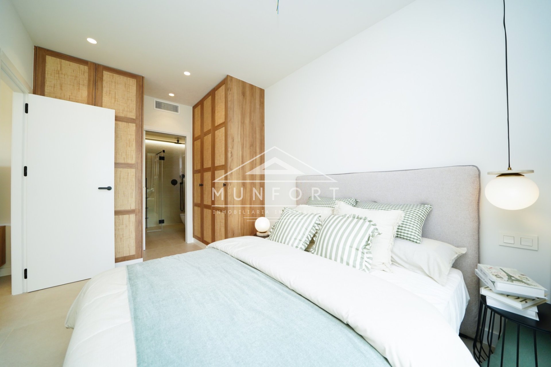 Resale - Villas -
Pilar de la Horadada - Torre de la Horadada