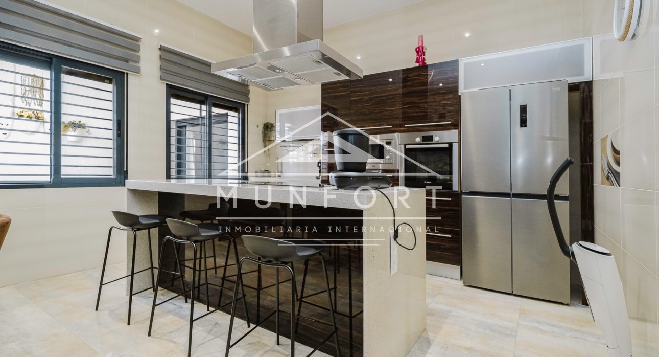 Resale - Villas -
Pilar de la Horadada - Torre de la Horadada