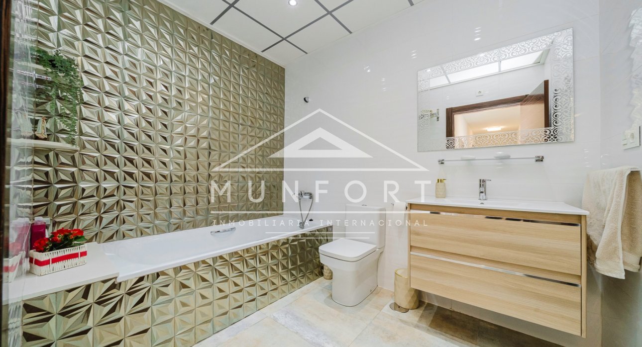 Resale - Villas -
Pilar de la Horadada - Torre de la Horadada