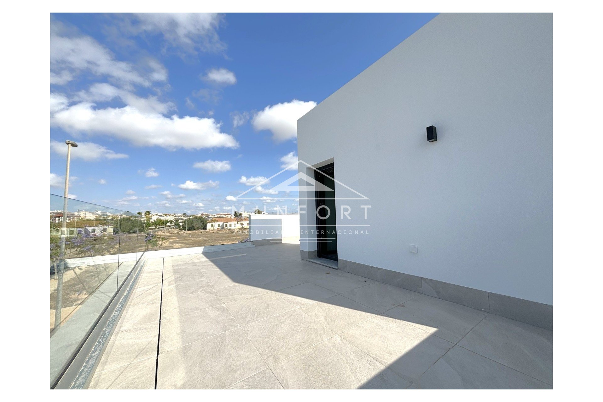 Resale - Villas -
Pilar de la Horadada