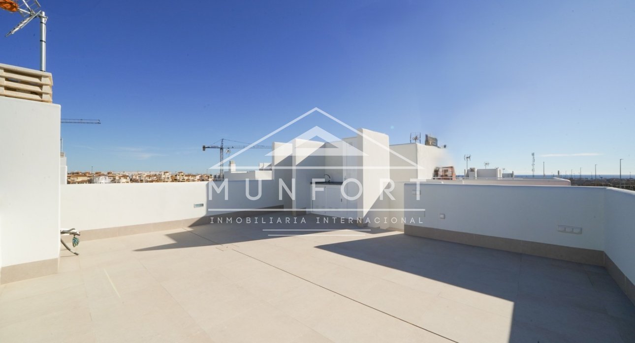 Resale - Villas -
Pilar de la Horadada