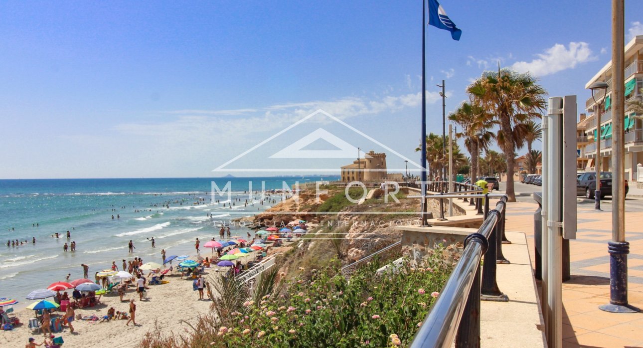 Resale - Villas -
Pilar de la Horadada