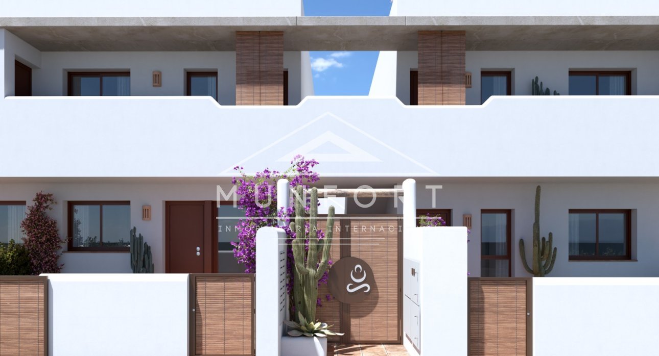 Resale - Villas -
Pilar de la Horadada
