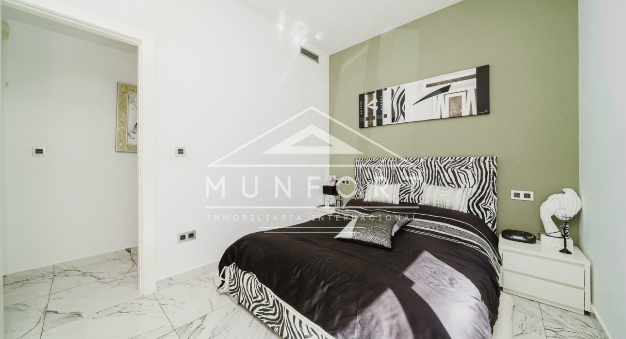 Resale - Villas -
Pilar de la Horadada