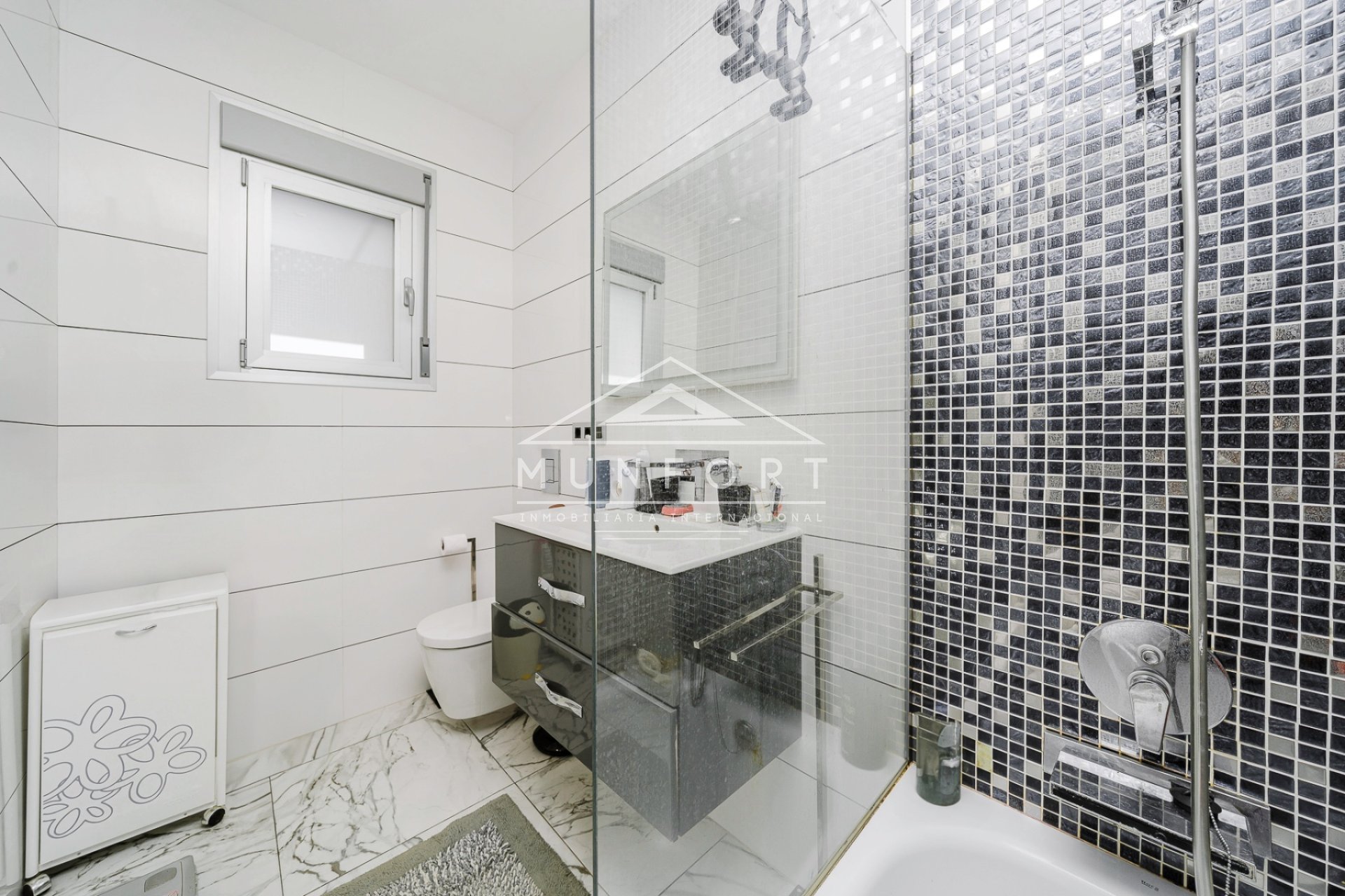 Resale - Villas -
Pilar de la Horadada