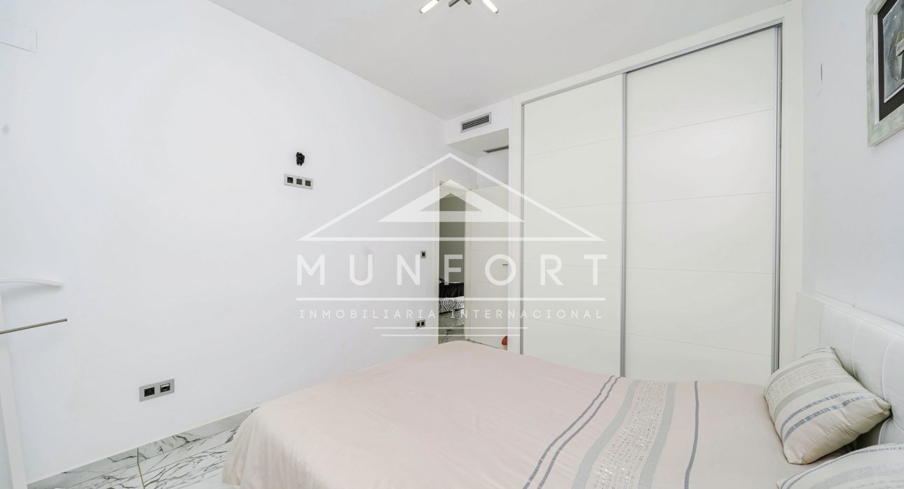 Resale - Villas -
Pilar de la Horadada