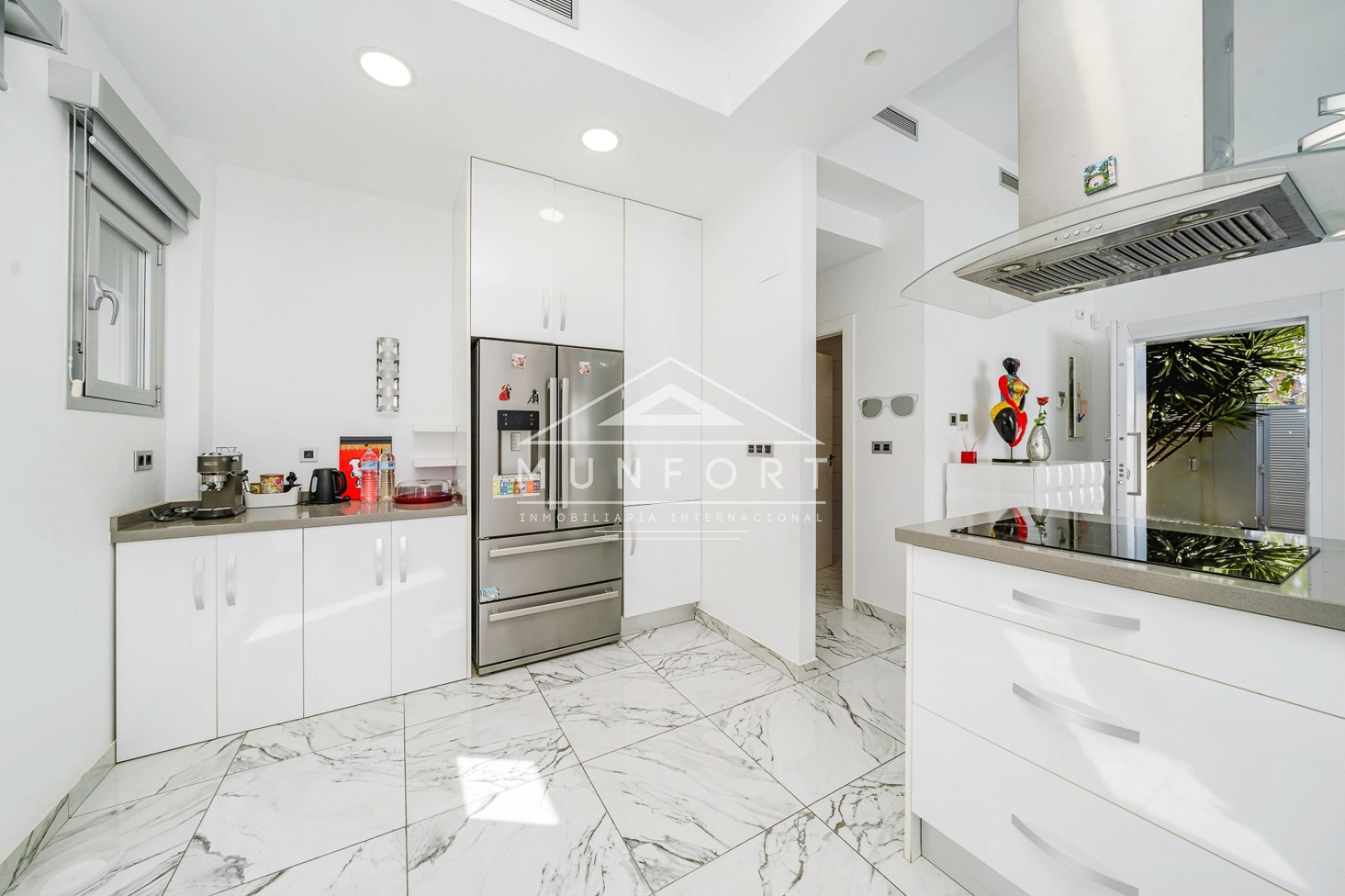 Resale - Villas -
Pilar de la Horadada