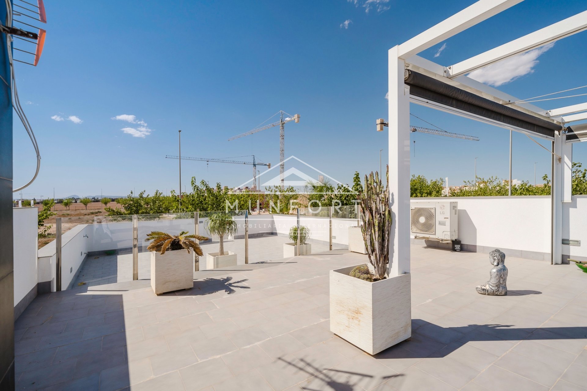 Resale - Villas -
Pilar de la Horadada