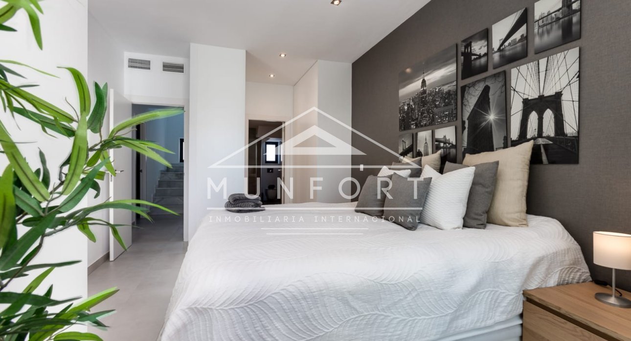 Resale - Villas -
Pilar de la Horadada