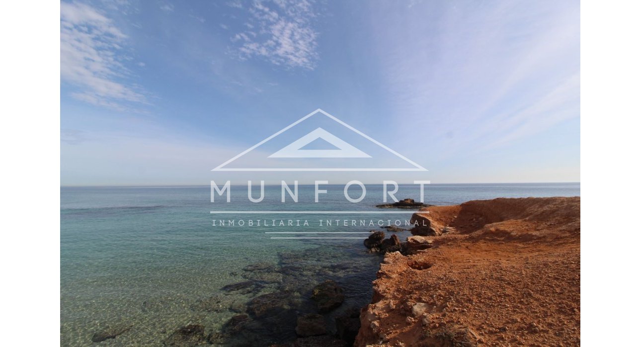 Resale - Villas -
Pilar de la Horadada