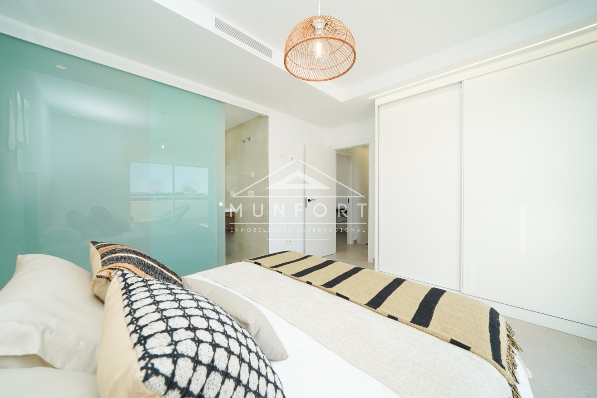 Resale - Villas -
Pilar de la Horadada