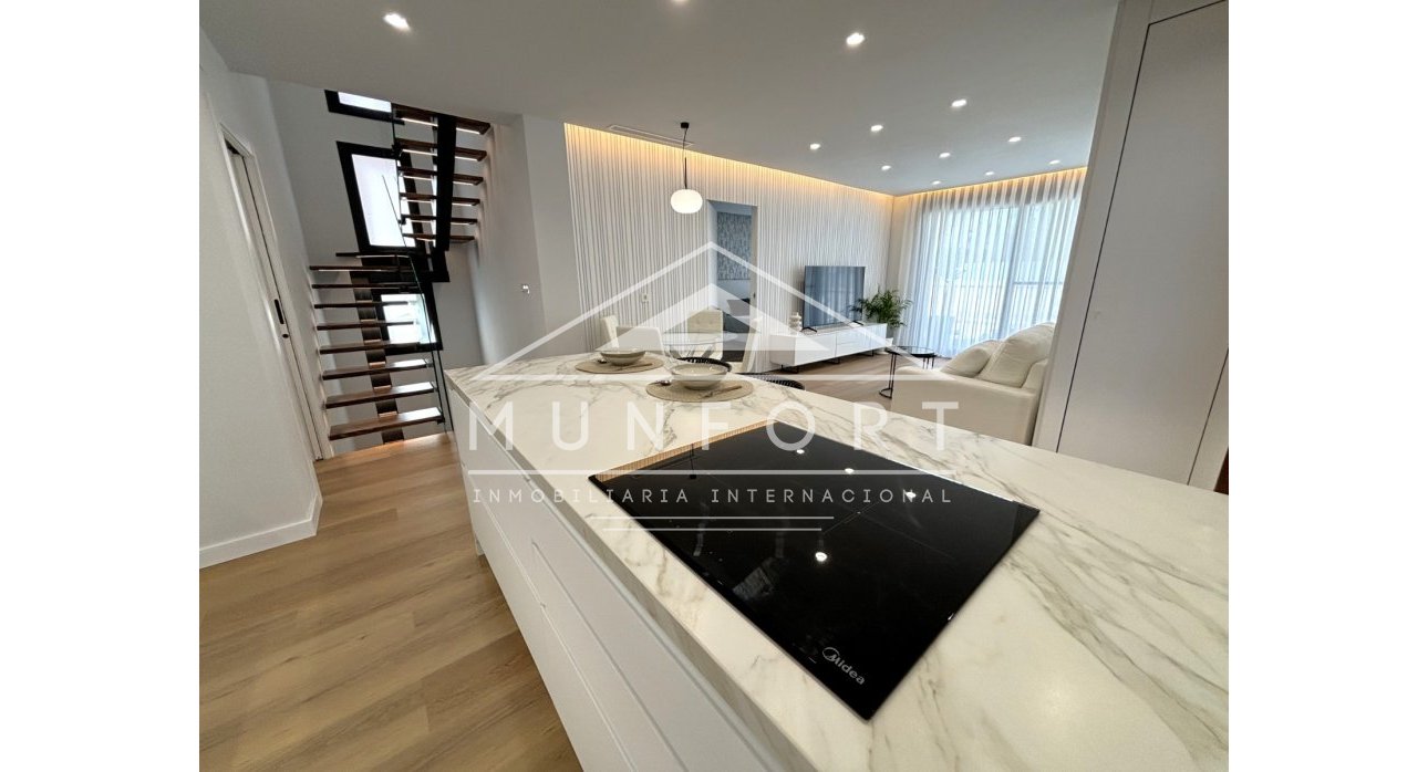 Resale - Villas -
Pilar de la Horadada