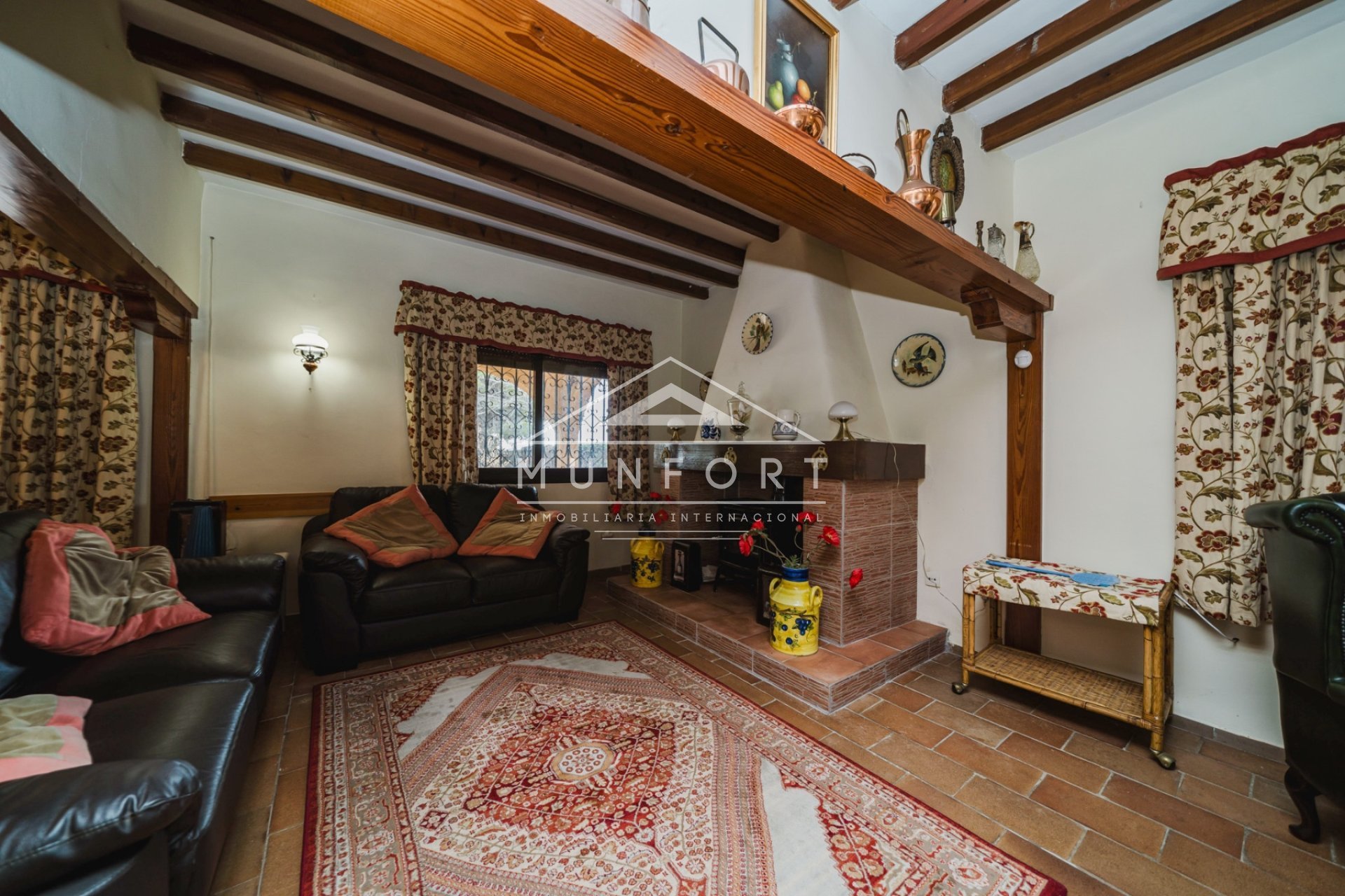 Resale - Villas -
Pozo Estrecho