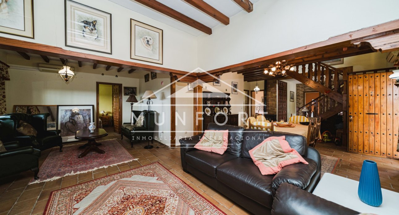 Resale - Villas -
Pozo Estrecho