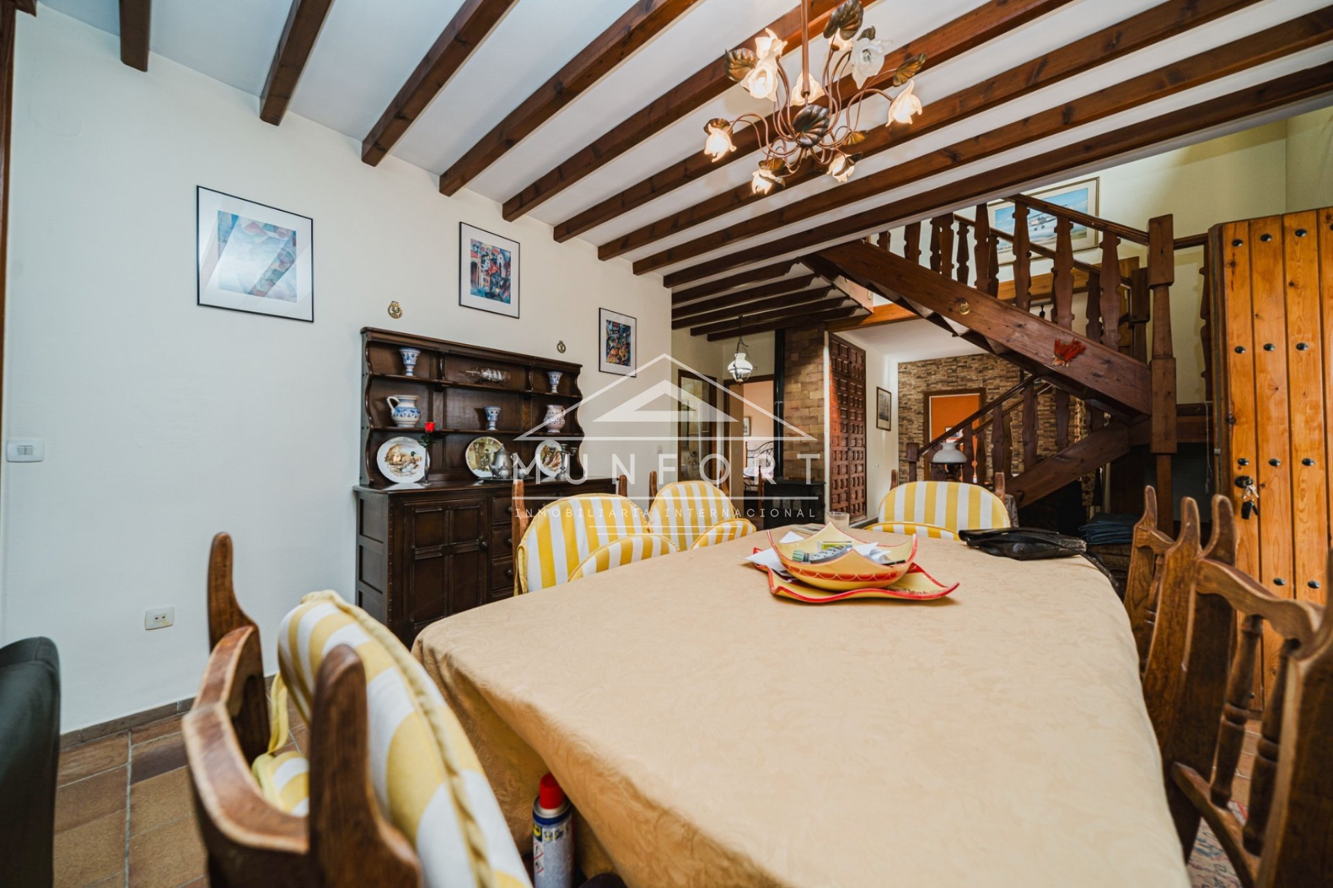 Resale - Villas -
Pozo Estrecho