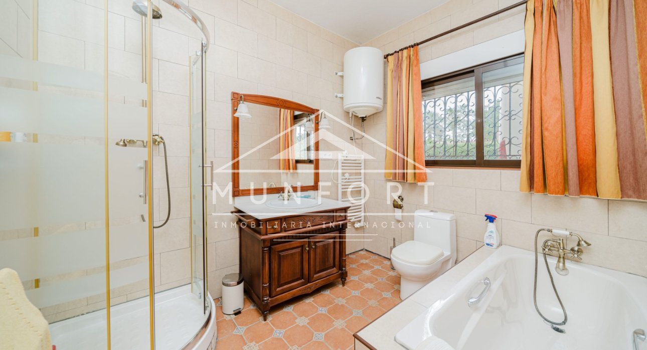 Resale - Villas -
Pozo Estrecho