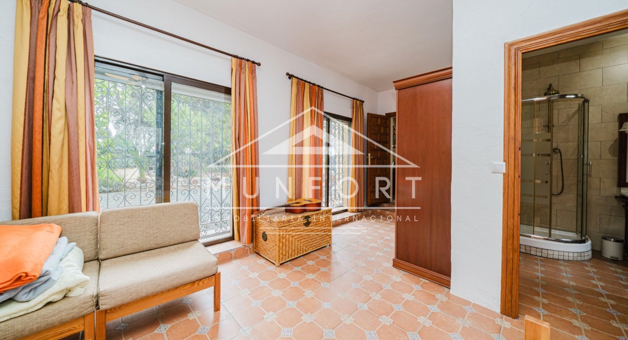 Resale - Villas -
Pozo Estrecho