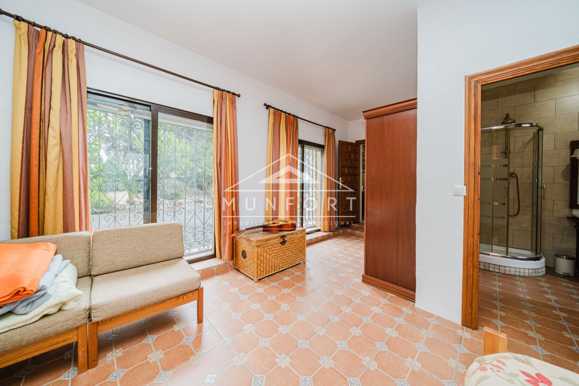 Resale - Villas -
Pozo Estrecho