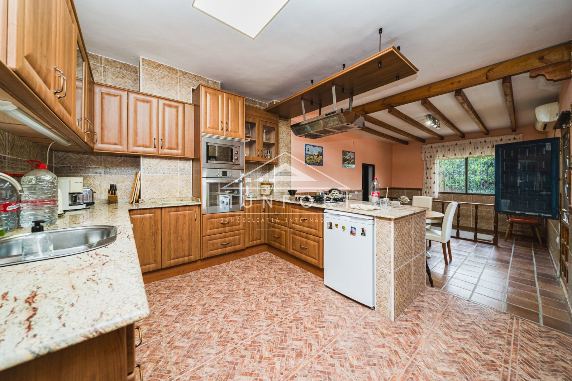 Resale - Villas -
Pozo Estrecho