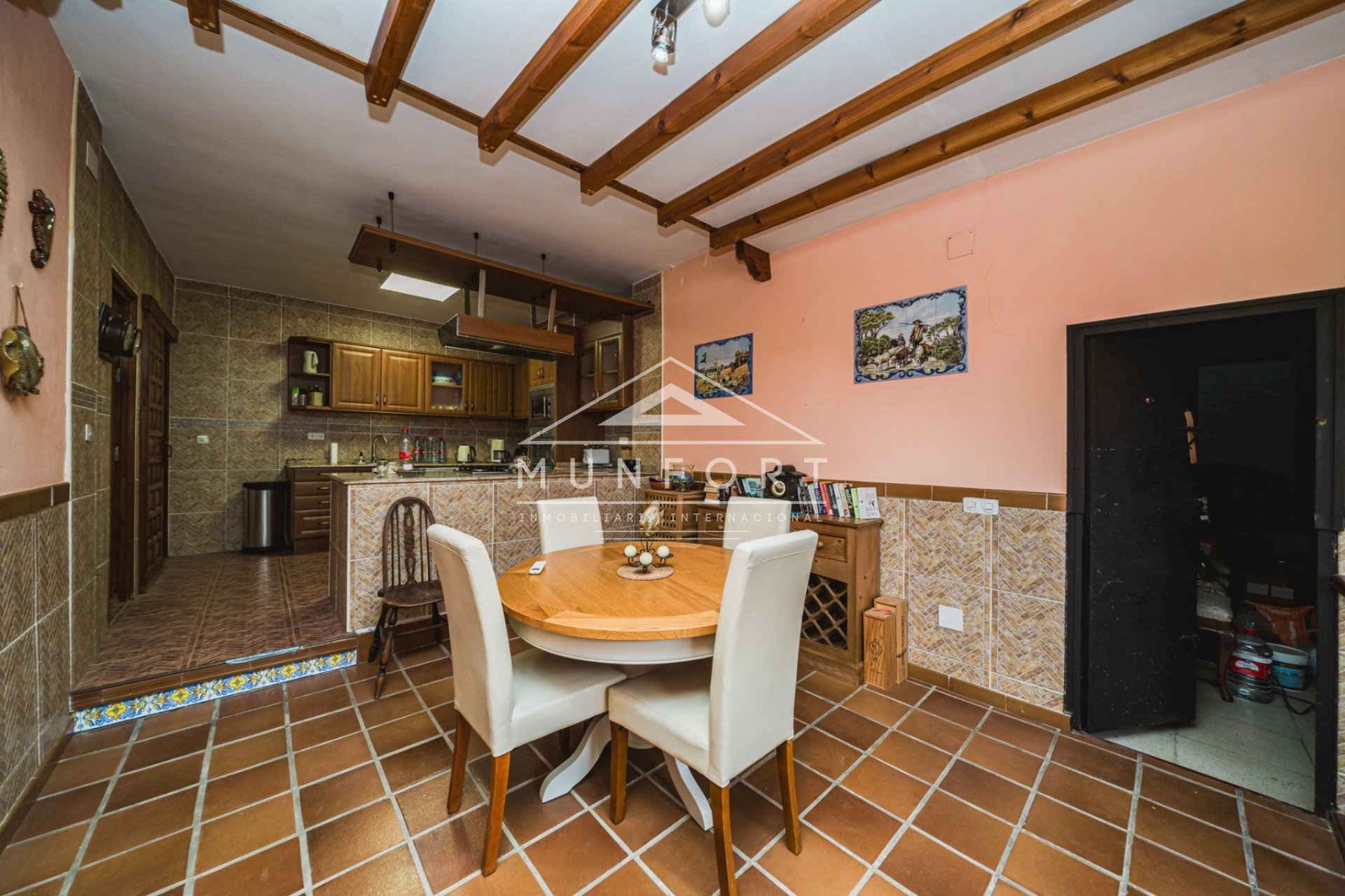 Resale - Villas -
Pozo Estrecho