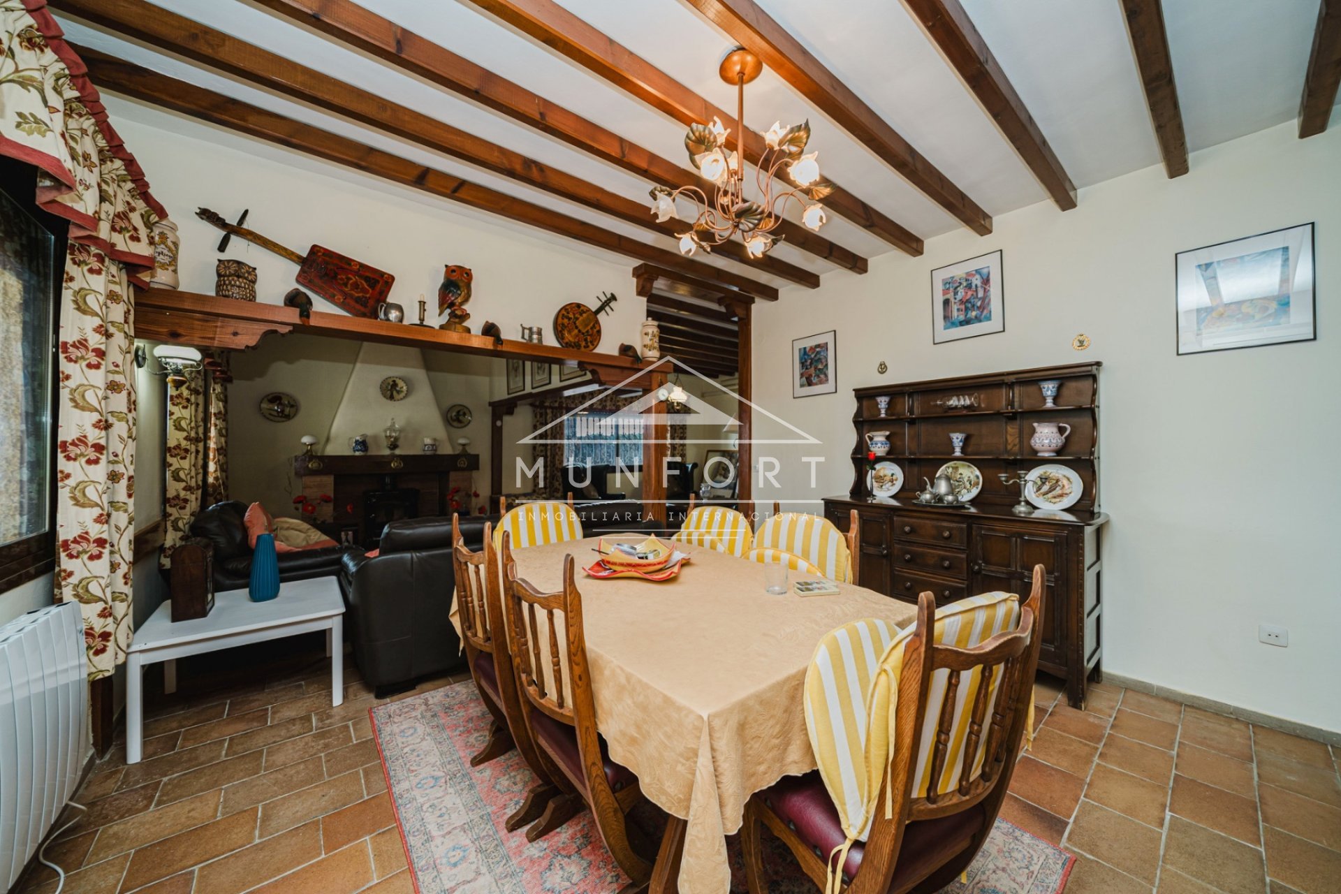 Resale - Villas -
Pozo Estrecho