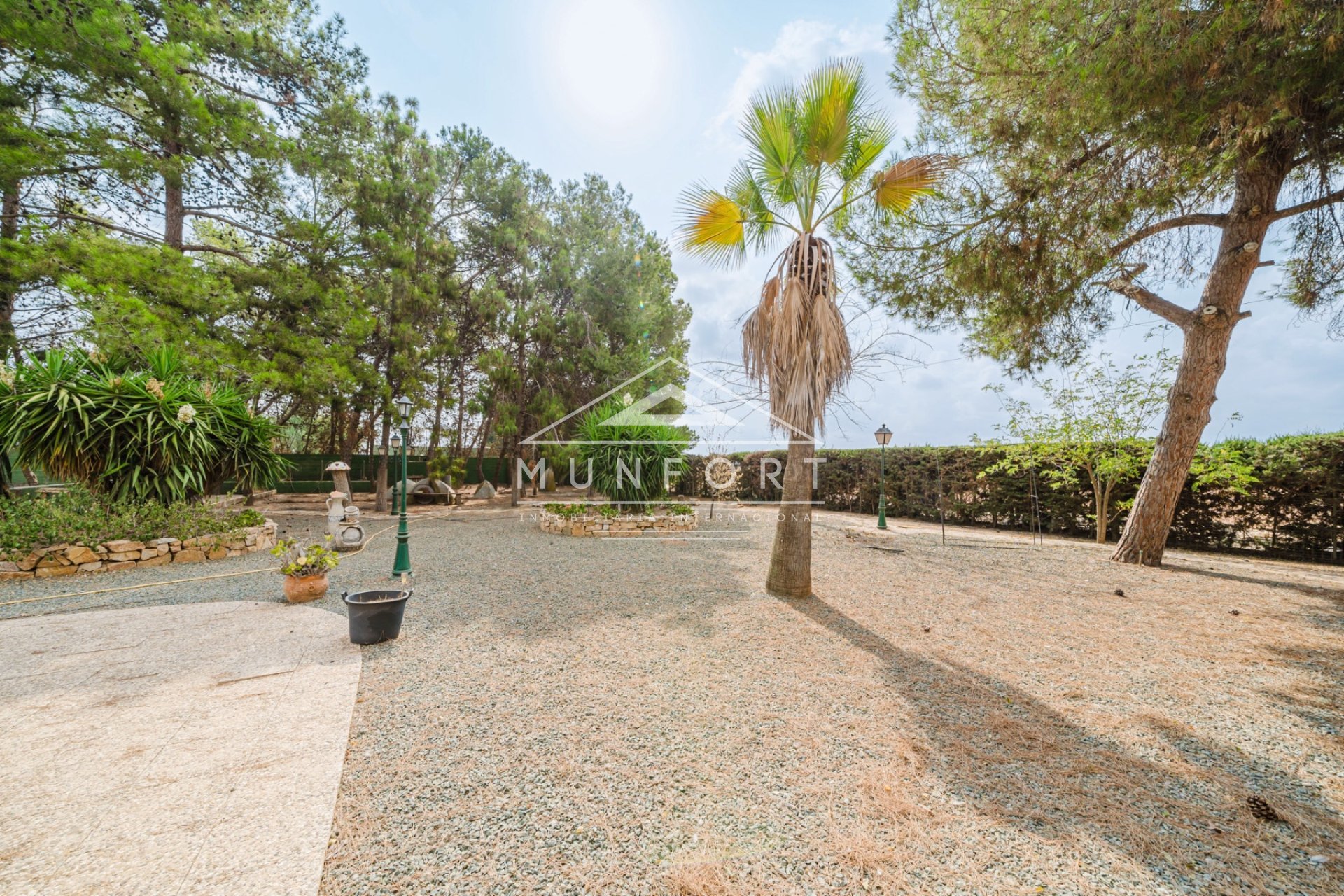 Resale - Villas -
Pozo Estrecho