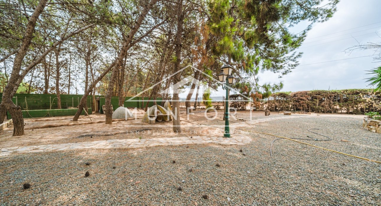 Resale - Villas -
Pozo Estrecho