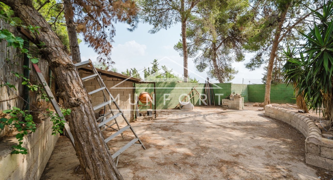 Resale - Villas -
Pozo Estrecho