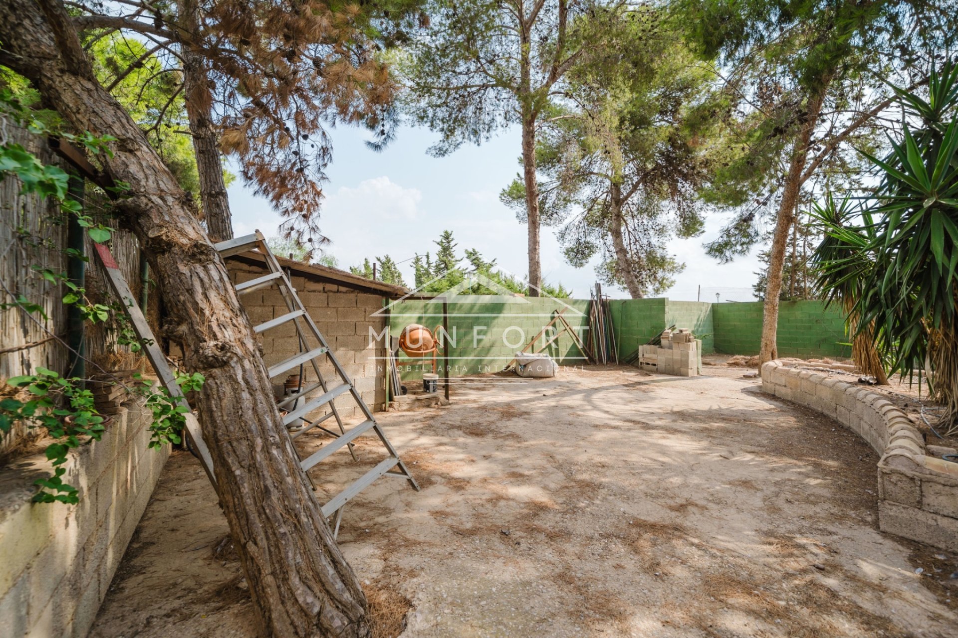 Resale - Villas -
Pozo Estrecho