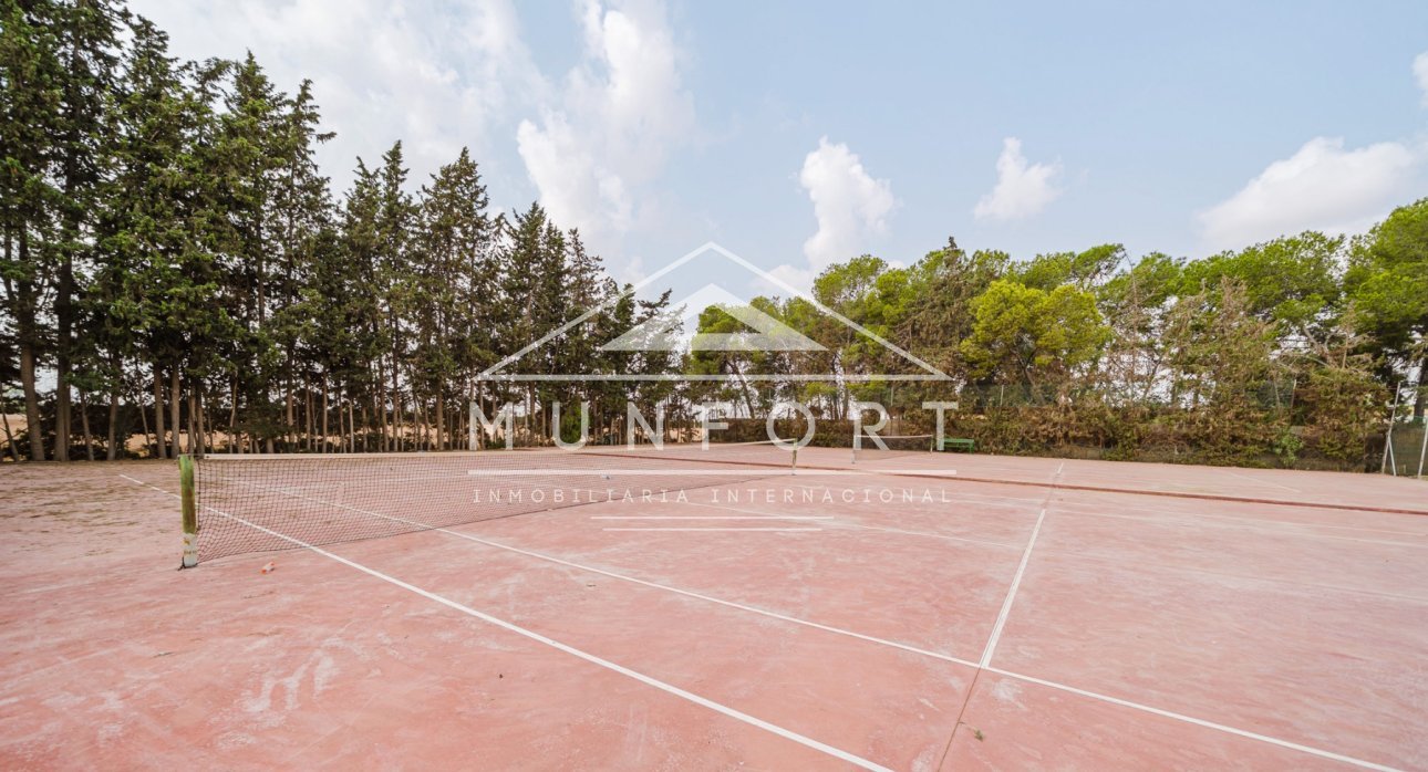 Resale - Villas -
Pozo Estrecho