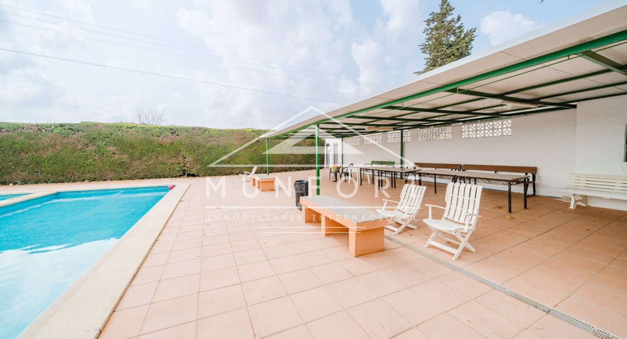 Resale - Villas -
Pozo Estrecho